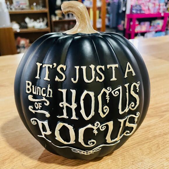 Happy Halloween It’s Just A Bunch Of Hocus Pocus Table Decor NEW - Picture 3 of 5